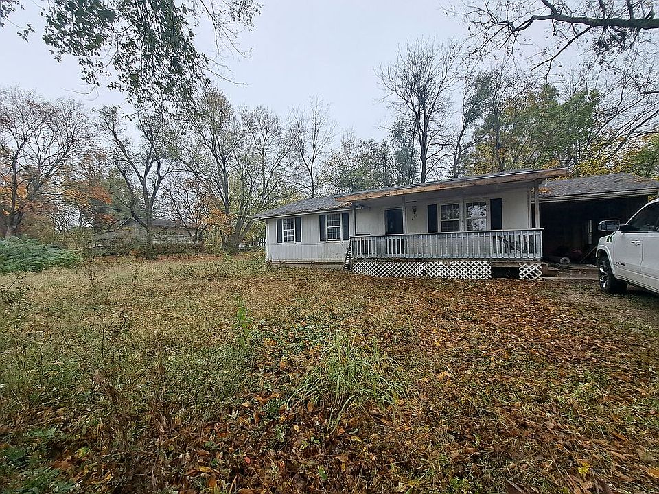 217 S Wall St, Leeton, MO 64761 Zillow