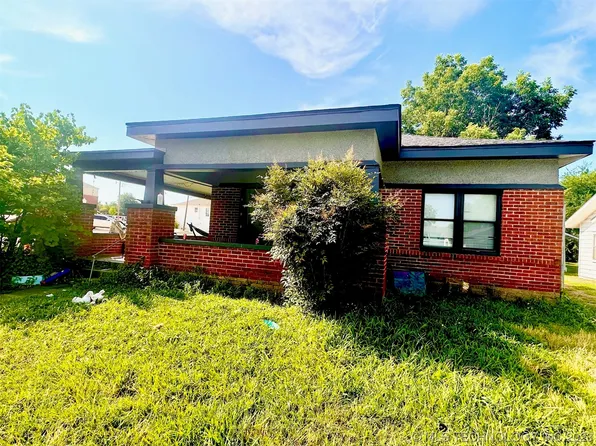 831 E 13th St, Ada, OK 74820