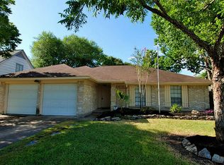 15818 Sierra Grande Dr, Houston, TX 77083