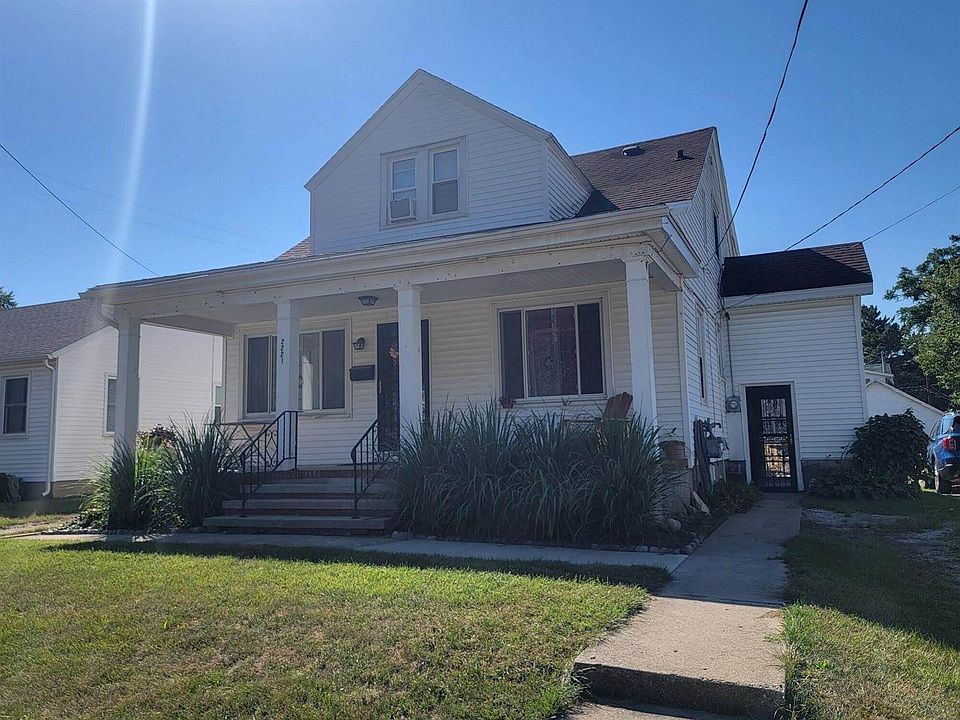 1st image of 2221 Wyoming Ave SW