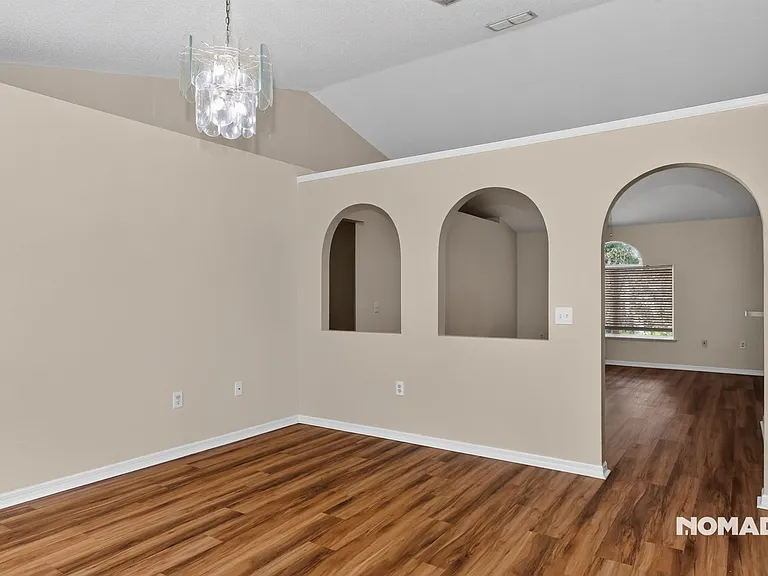 14169 Spring Hill Dr — Photo 8