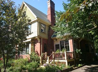 33 Waverly St, Brookline, MA 02445