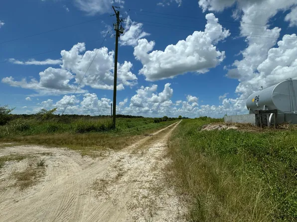 28160 ORANGE Avenue, Fort Pierce, FL 34945