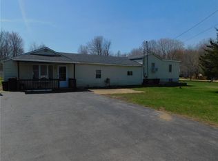 45 Johnny Cake Rd, Fulton, NY 13069