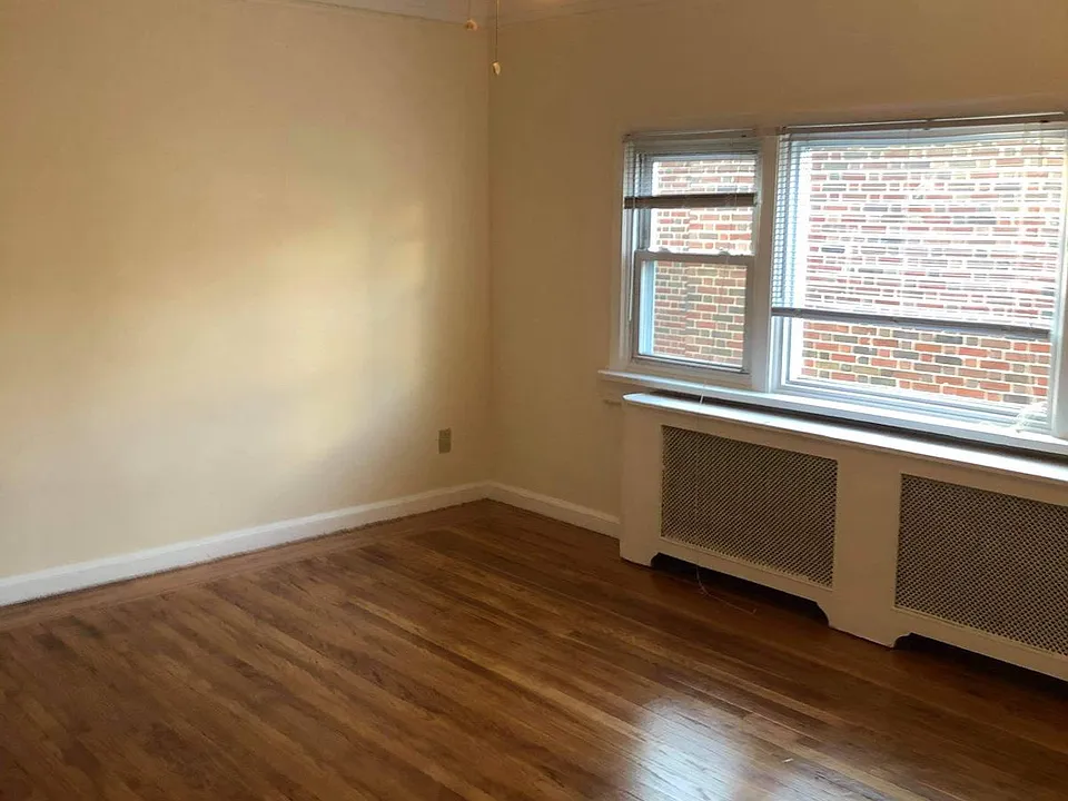 4295 Oneida Ave #2