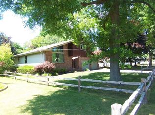 20 Burke Dr, Batavia, NY 14020