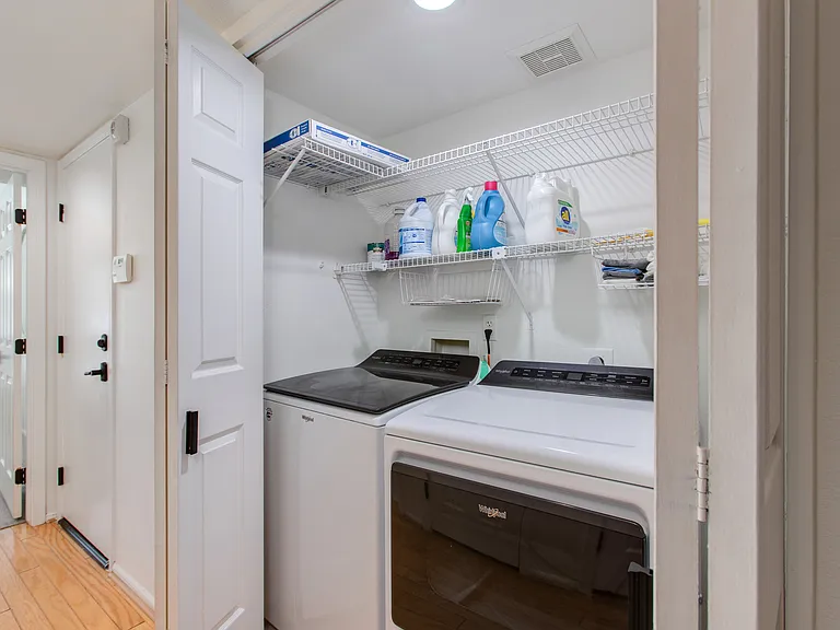 8700 E Mountain View Rd #1084 — Photo 32