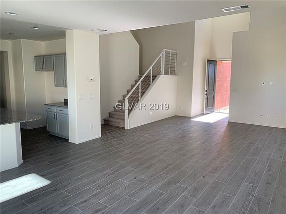 5th image of 316 Baxters Bay St