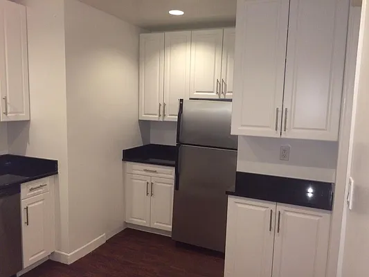 Rented by Everrock Equities | media 27