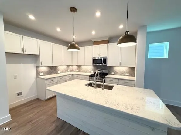 18 Relaxing Way, Pittsboro, NC 27312