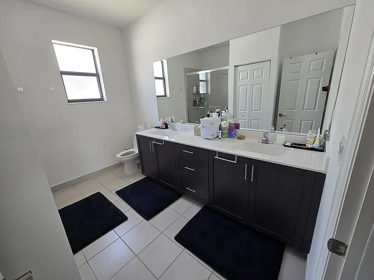 518 SW 19th Way #518 — Photo 11