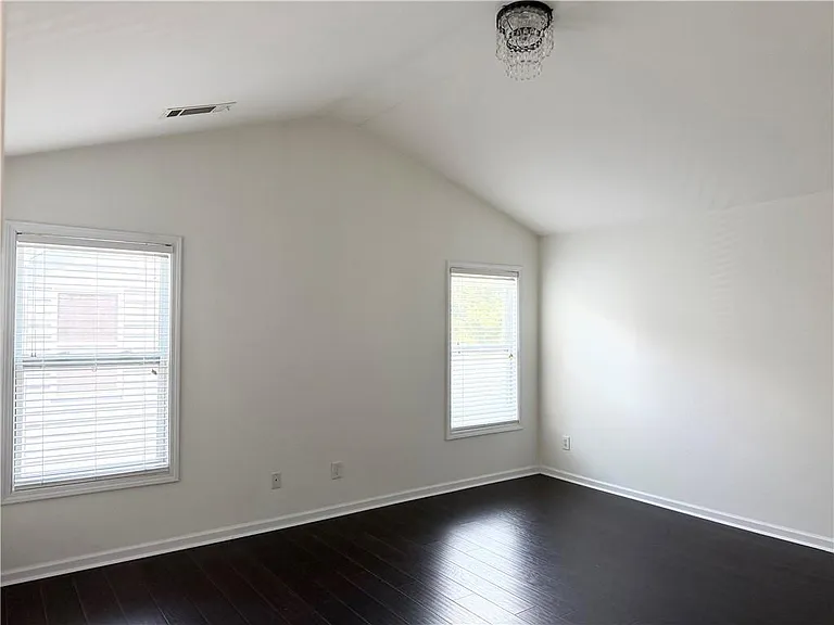 4306 Suwanee Brook Ct — Photo 38