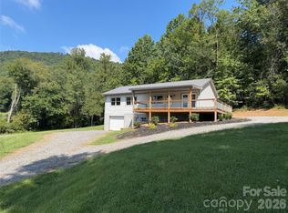 1124 McDonald Rd, Hayesville, NC 28904
