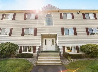 155 Lafond Ln APT 32, Dracut, MA 01826