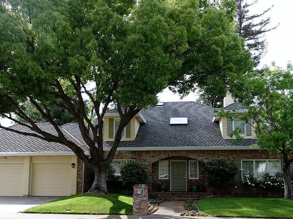 2nd image of 1441 Kingsford Dr