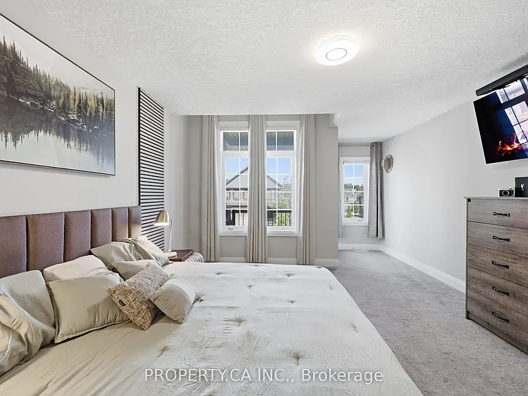 629 Wild Rye St W — Photo 26
