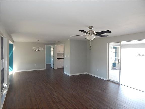 3rd image of 861 W Tarpon Blvd NW