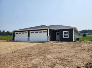 406 Finvold St, Woodville, WI 54028