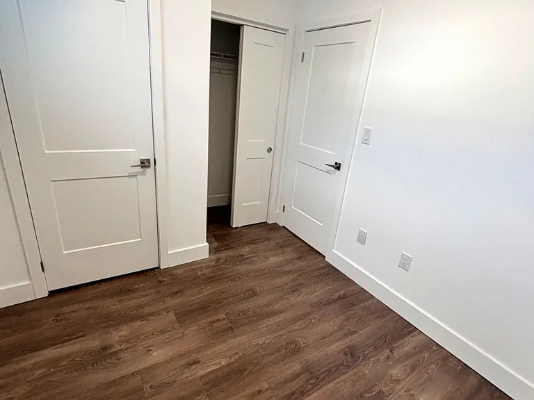6638 McLeod Rd #120 — Photo 11