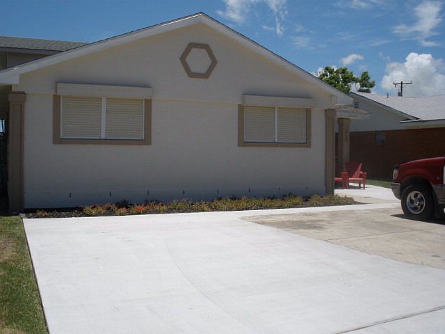 1st image of 1733 N Shore Dr