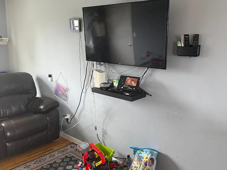 17 Spruce St #2 — Photo 12