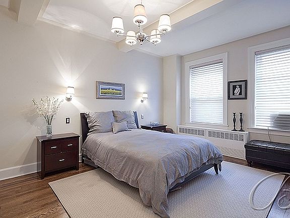 3rd image of 127 W 79th St #6CD