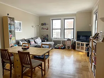 Rented by Rita S Citrin, LREB