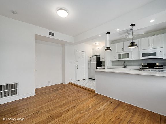 3rd image of 3544 W Cortland St #2A