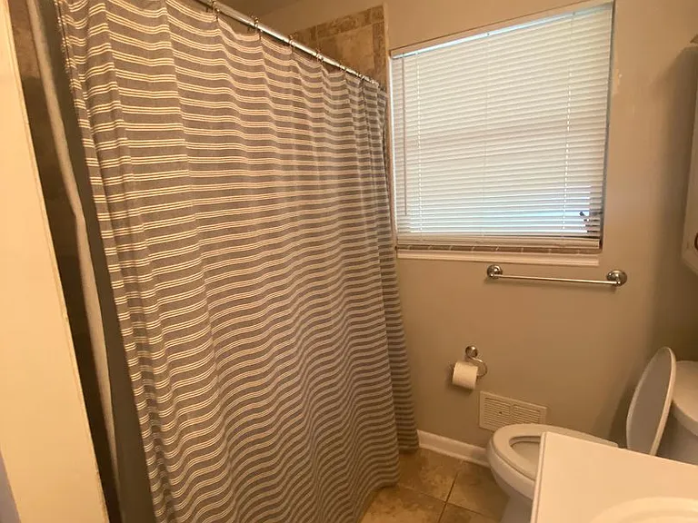216 N Lipona Rd — Photo 31