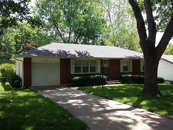 3rd image of 4817 Evanston Ave