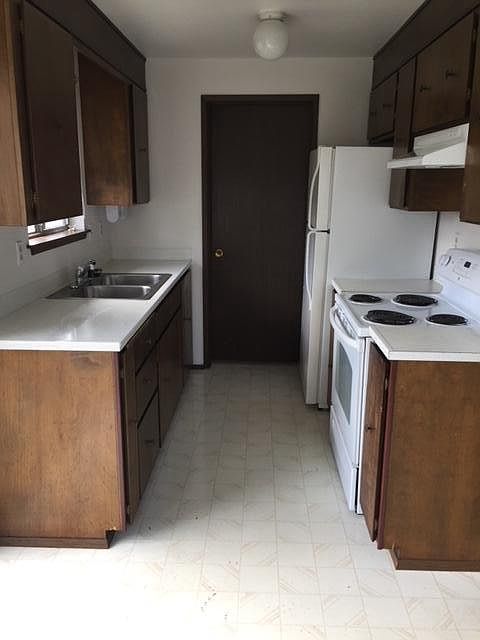 1st image of 1212 W Main