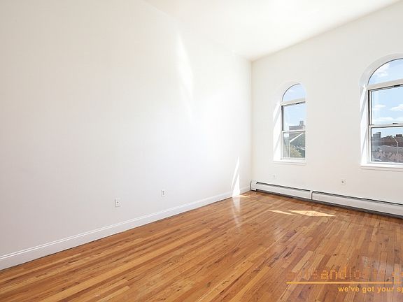 2nd image of 275 Park Ave APT 5V