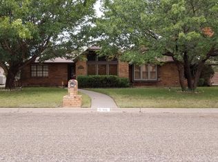 916 Rosewood Dr, Clovis, NM 88101