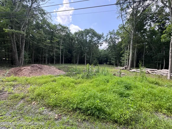 11 Cypress Dr, Jim Thorpe, PA 18229