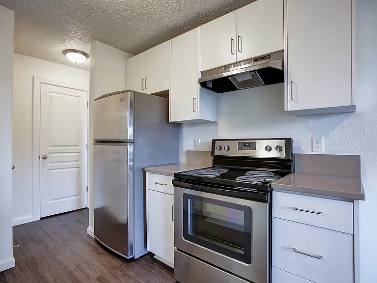 Ironwood Apartments — Photo 24