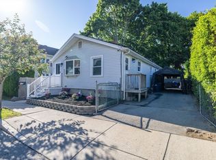 345 Arnold St, New Bedford, MA 02740