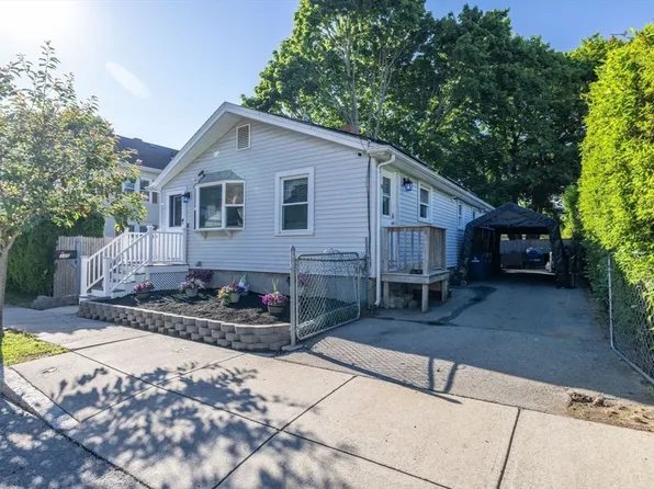 345 Arnold St, New Bedford, MA 02740