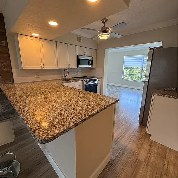 2428 Columbia Dr #68 — Photo 6