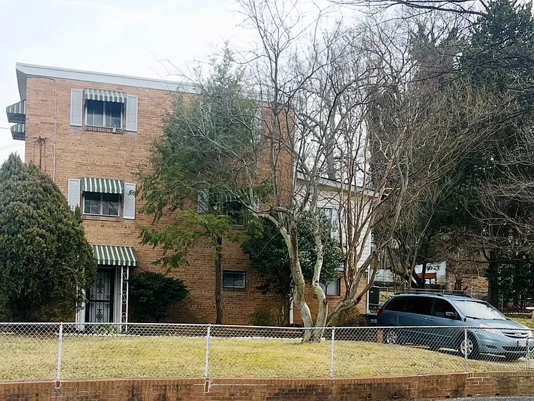 4901 Fitch Pl NE — Photo 10
