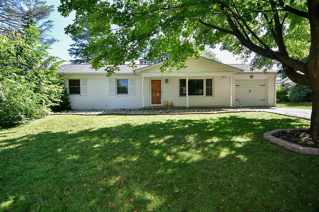 815 Chapel Hill Rd photo 1