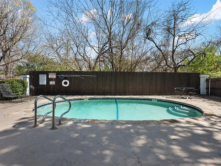 6107 Bullard Dr #A — Photo 38