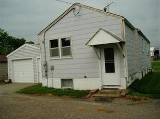 104 6th Ave, Sully, IA 50251