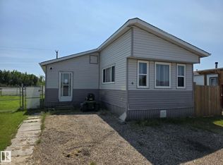 5220 44th Ave #9, Calmar, AB T0C0V0