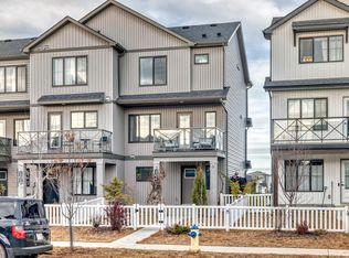 19312 27th Ave NW, Edmonton, AB T6M 1K9