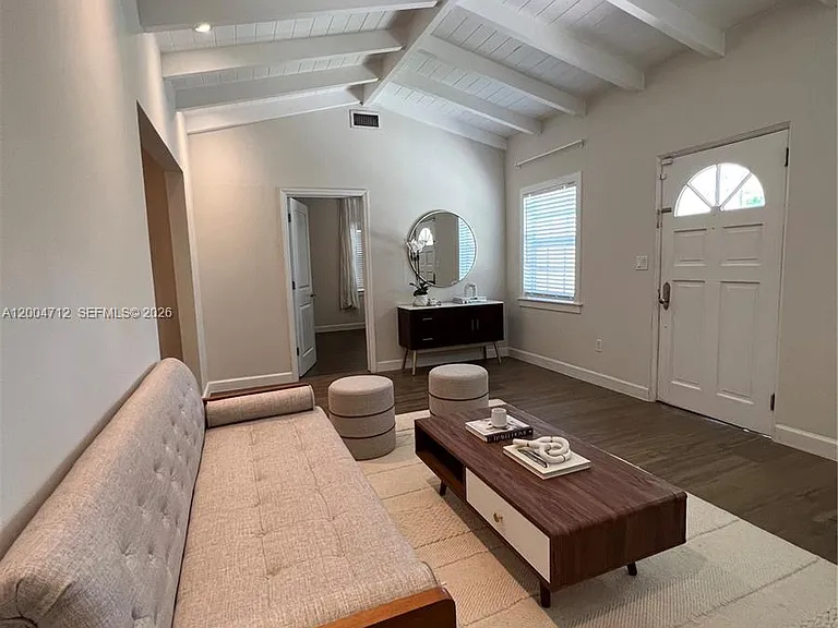 265 Palm Ave — Photo 24