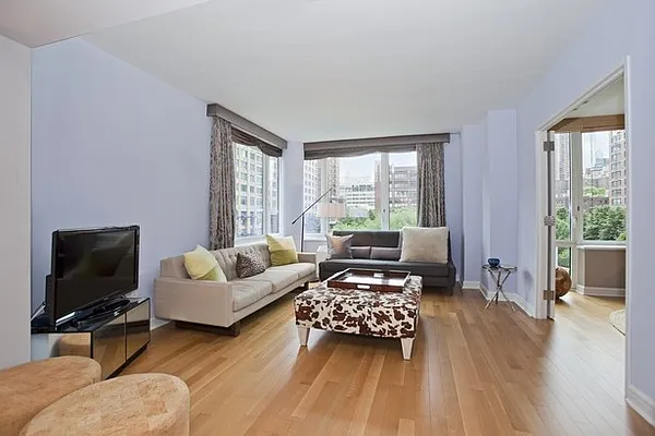 Sold by BLU Real Estate | media 19