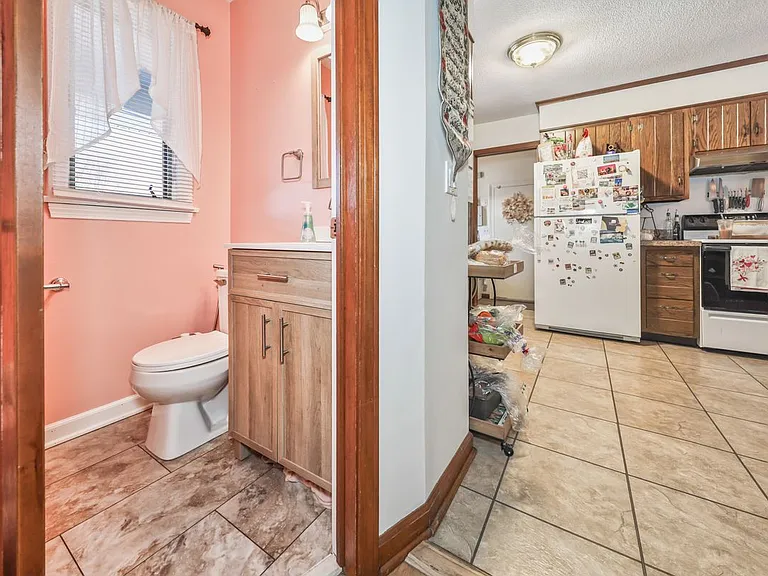 41 Trout Brook Dr — Photo 38
