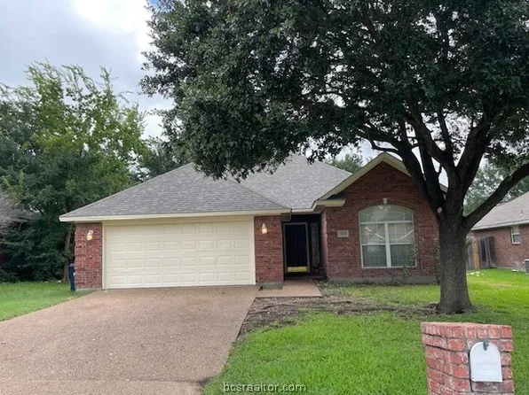 3523 Graz Dr, College Station, TX 77845