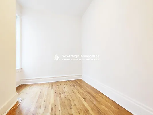 Rented by Sovereign Associates | media 26