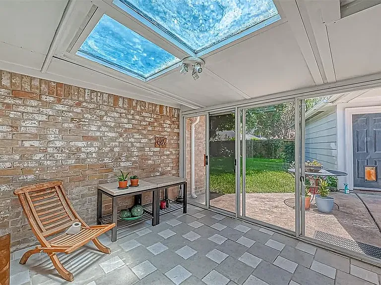 12823 Westhorpe Dr — Photo 22